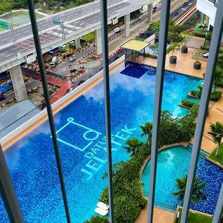 10Mins To Klcc W Lrt+Mall+Netflix Muji Urban Куала Лумпур Екстериор снимка
