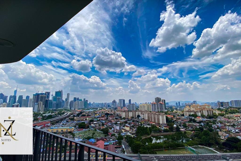 10Mins To Klcc W Lrt+Mall+Netflix Muji Urban Куала Лумпур Екстериор снимка
